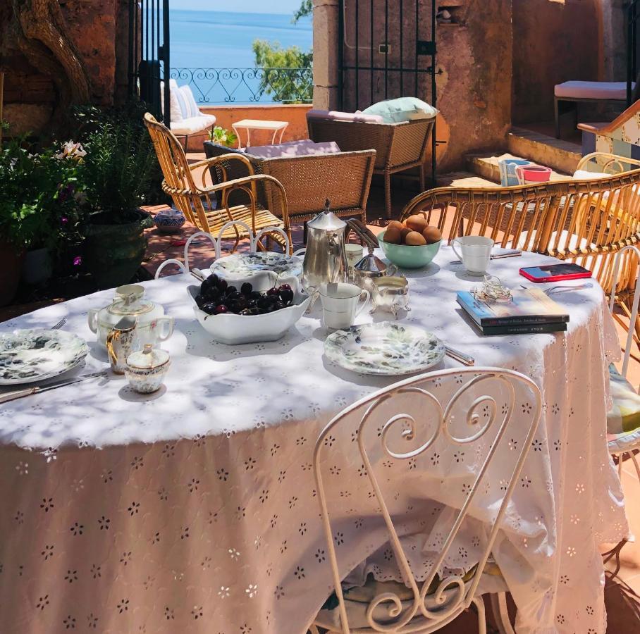 B&B La Bergerie Таормина Экстерьер фото