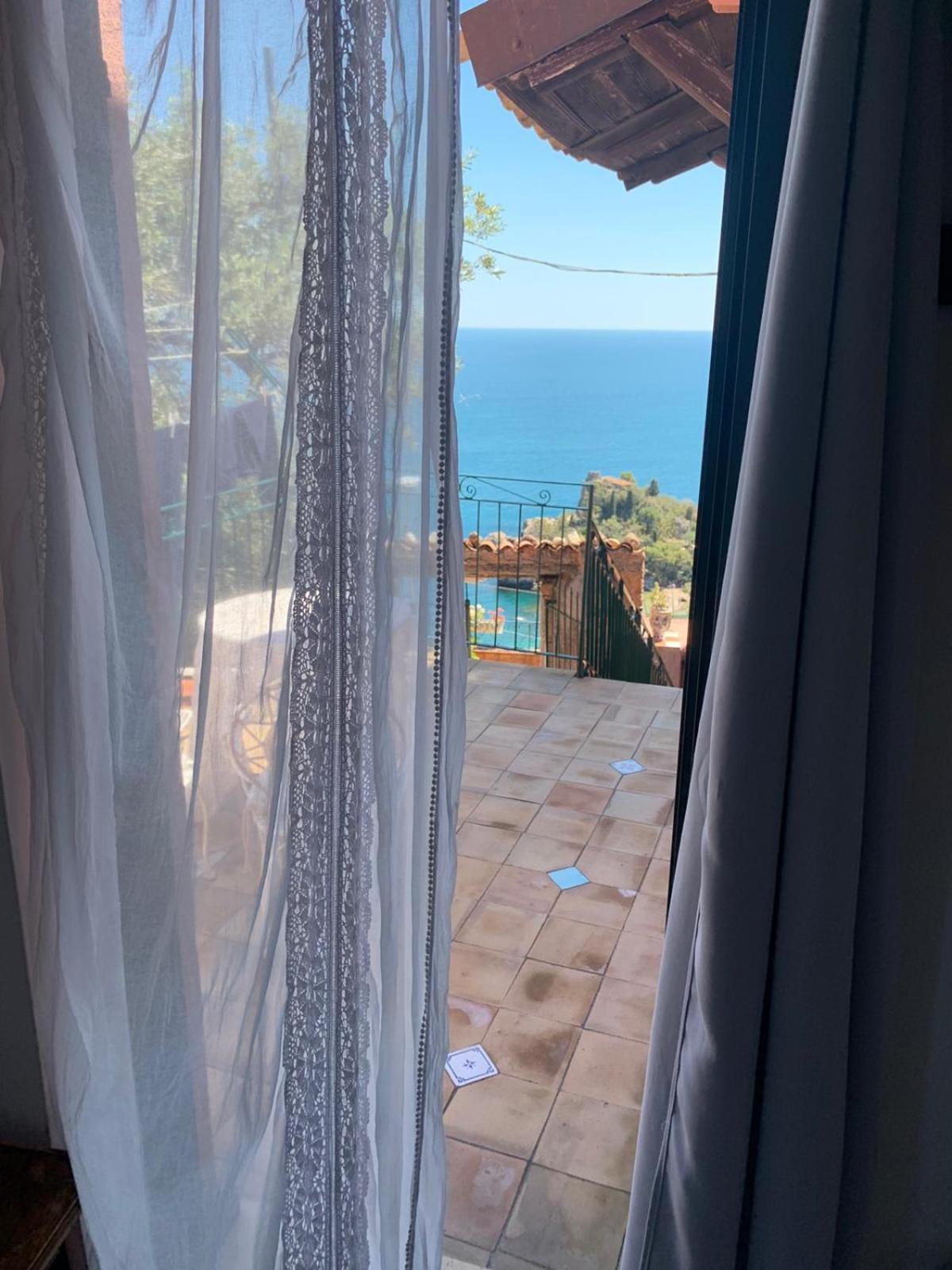 B&B La Bergerie Таормина Экстерьер фото